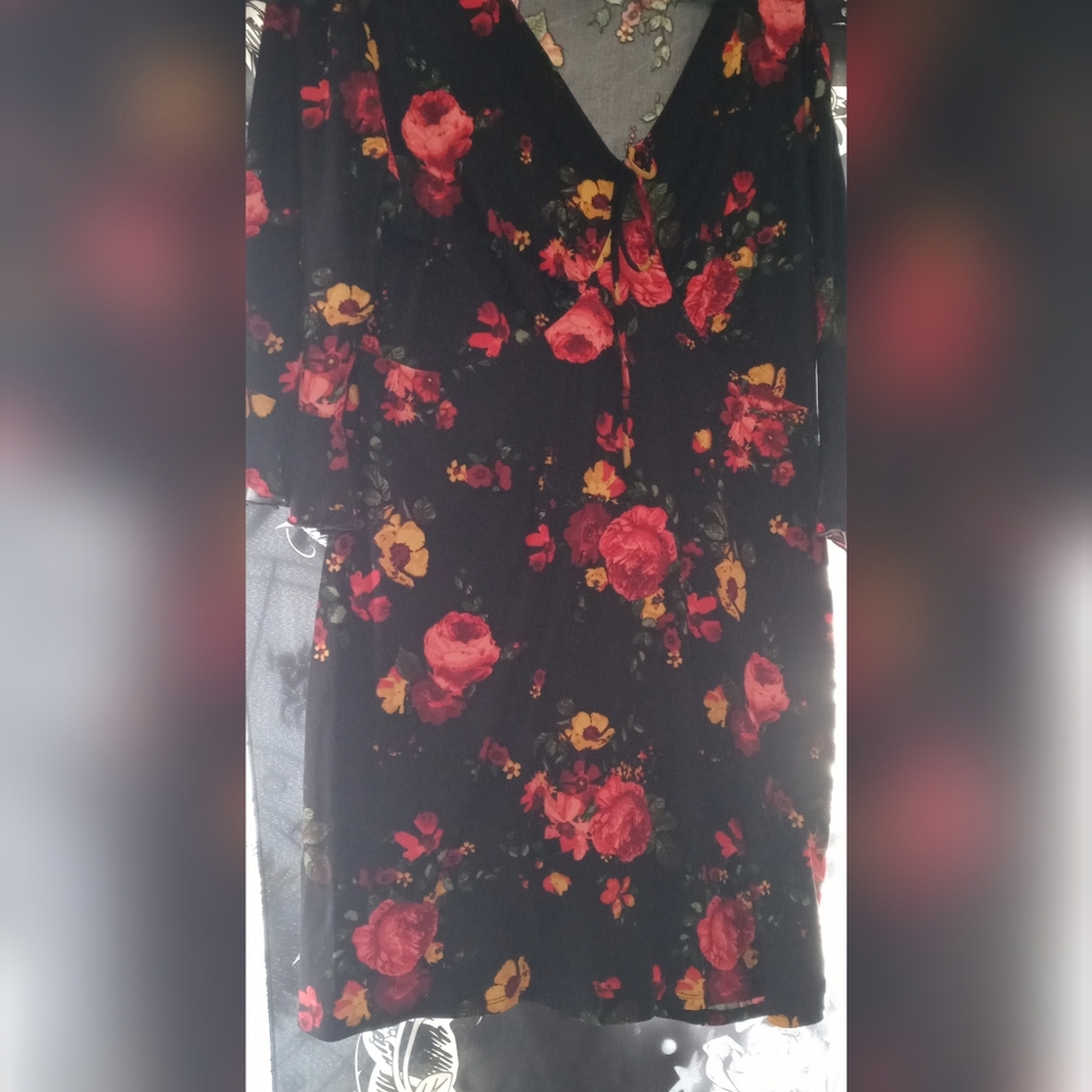 No Boundaries 3/4 sleeve floral dress
